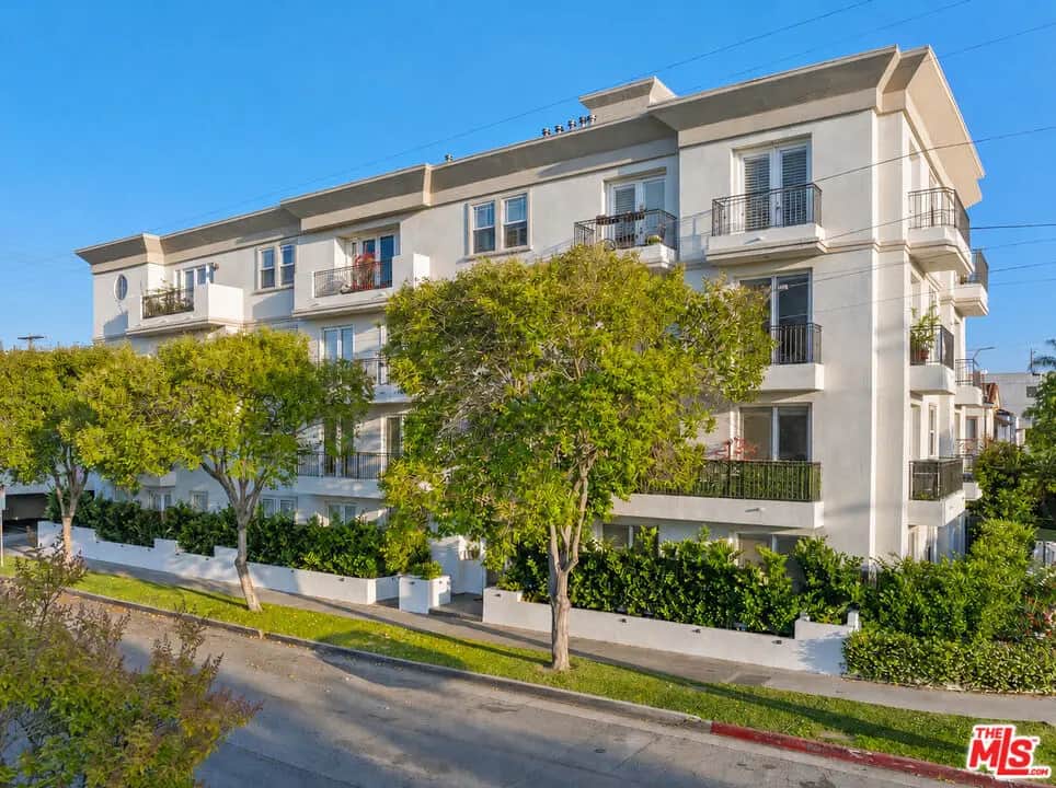 1100 S Clark Drive 203, Los Angeles, CA — listing photo 1