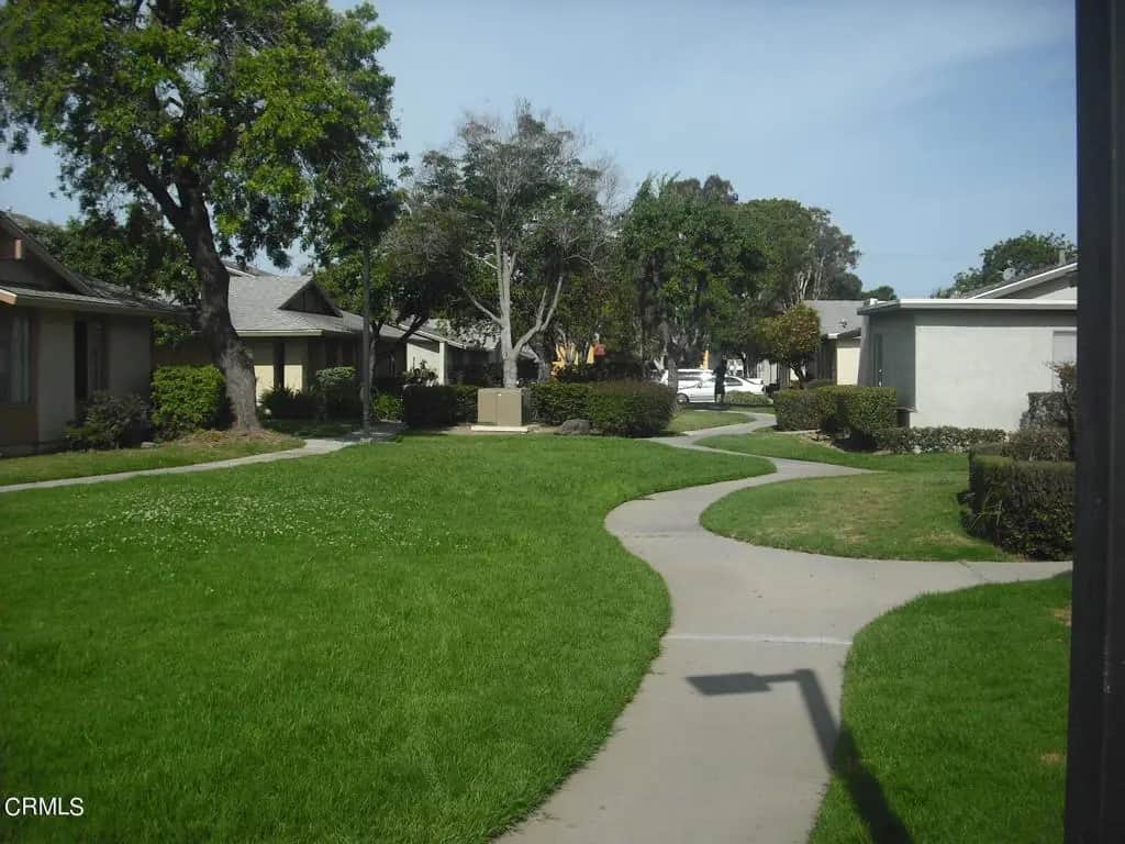 1410 Friedrich Lane B, Oxnard, CA — listing photo 1