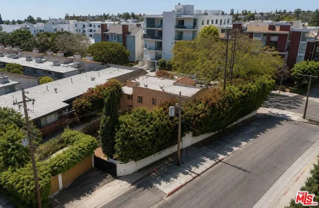 1818 Midvale Avenue, Los Angeles, CA — listing photo 1