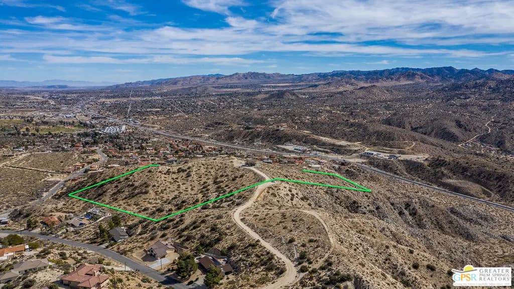 53847 Ridge Road, Yucca Valley, CA — listing photo 1