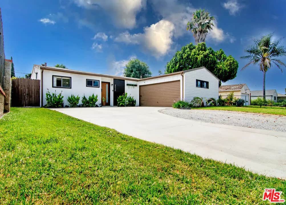 8030 Hesperia Avenue, Los Angeles, CA — listing photo 1