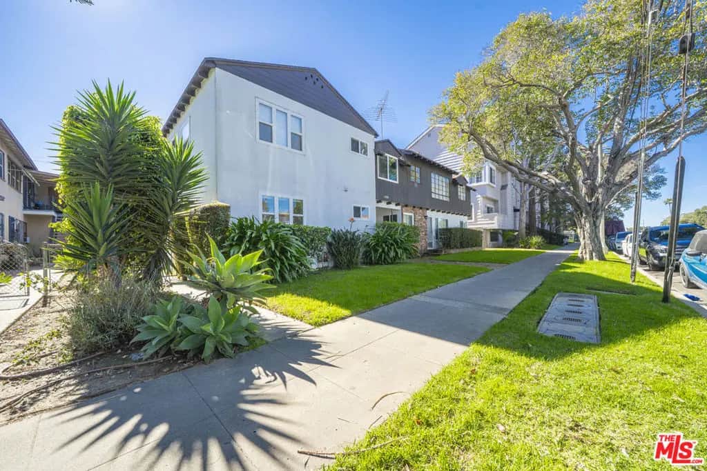 12012 Washington Place #1, Los Angeles, CA — listing photo 1