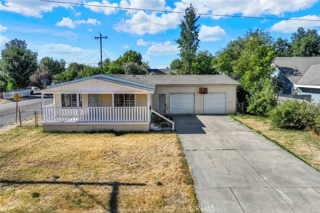 1177 FIG, Corning, CA — listing photo 1