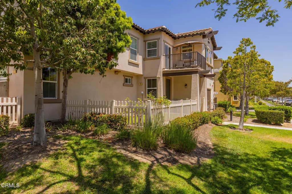 735 Garonne Street, Oxnard, CA — listing photo 1