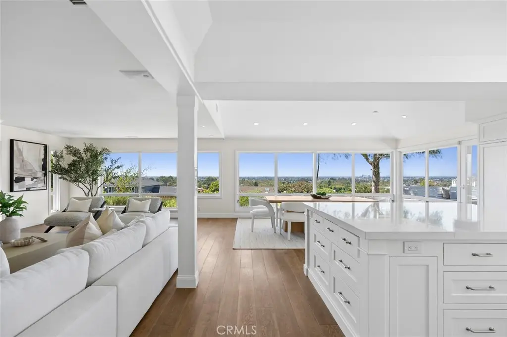 2639 Buckeye Street, Newport Beach, CA — listing photo 1