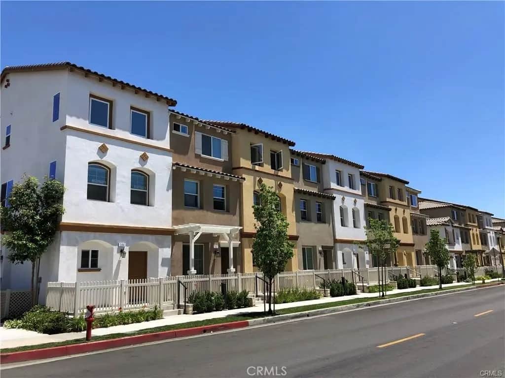 344 N Fenimore Avenue, Azusa, CA — listing photo 1