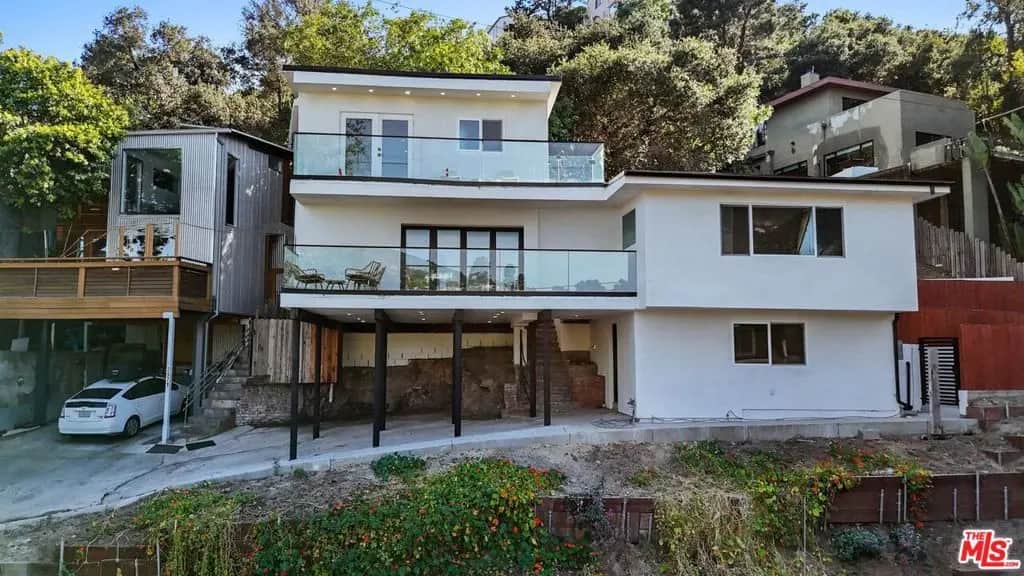 6900 Treasure Trail, Los Angeles, CA — listing photo 1