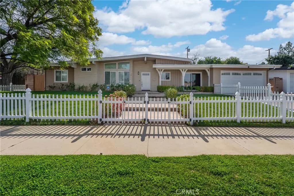 23000 Brenford Street, Woodland Hills, CA — listing photo 1