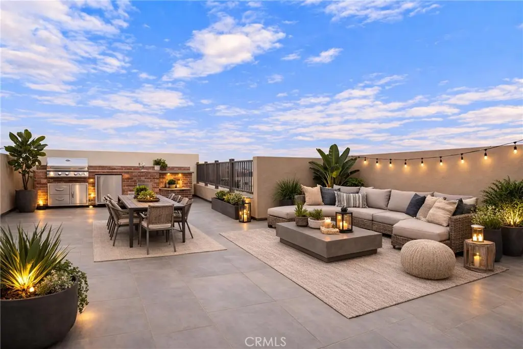 809 Brickyard Lane, Costa Mesa, CA — listing photo 1