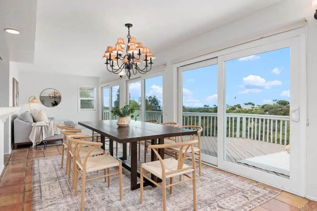 5942 Sagebrush Road, La Jolla, CA — listing photo 1