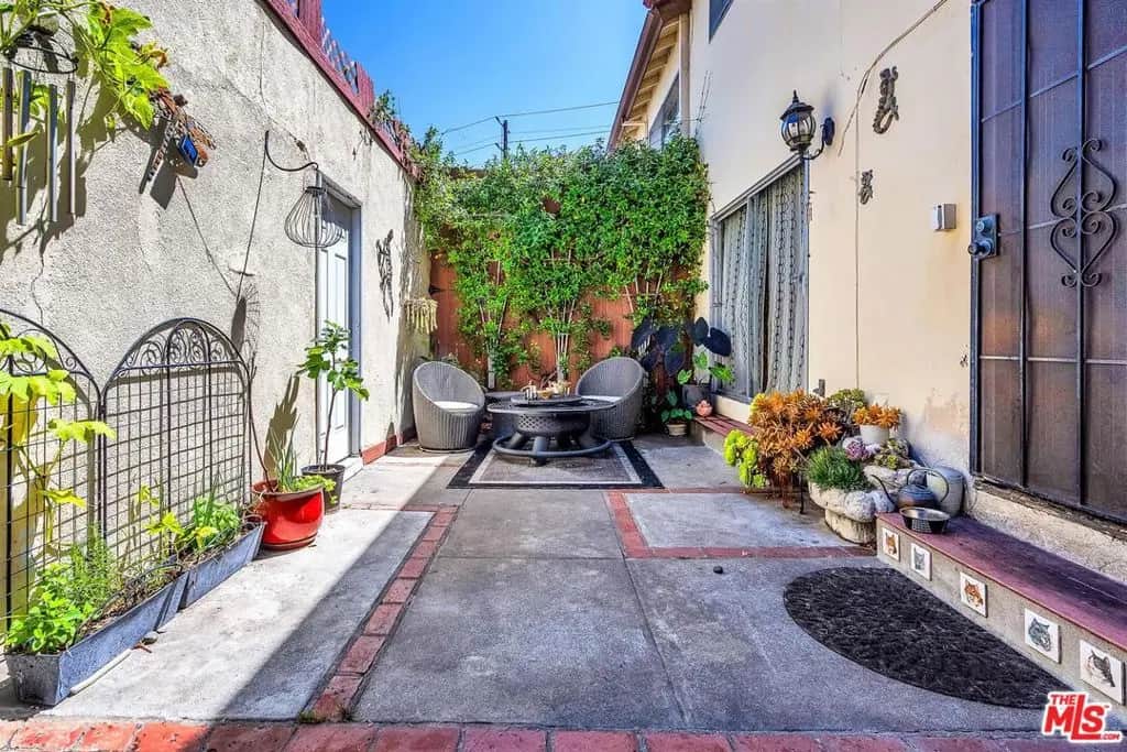 1766 Midvale Avenue, Los Angeles, CA — listing photo 1