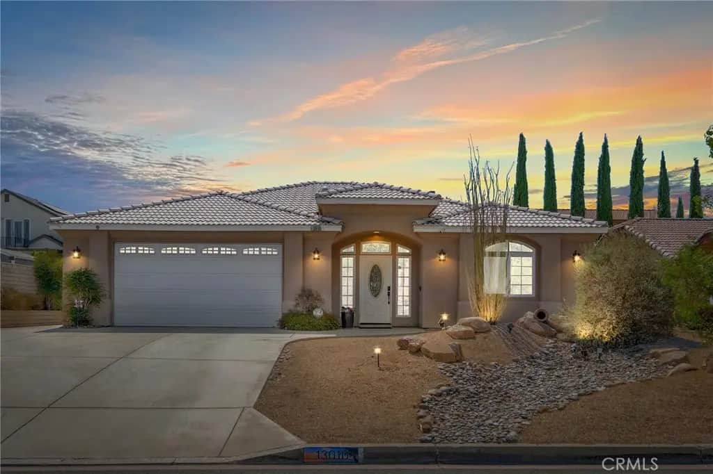 13010 Yellowstone, Victorville, CA — listing photo 1