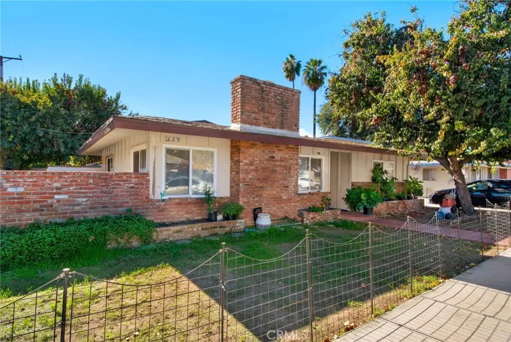 529 W 25th Street, San Bernardino, CA — listing photo 1