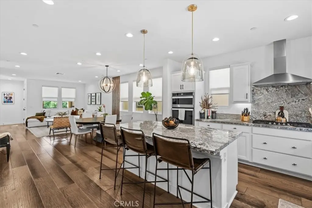 634 Daniel Freemann Cir, Inglewood, CA — listing photo 1
