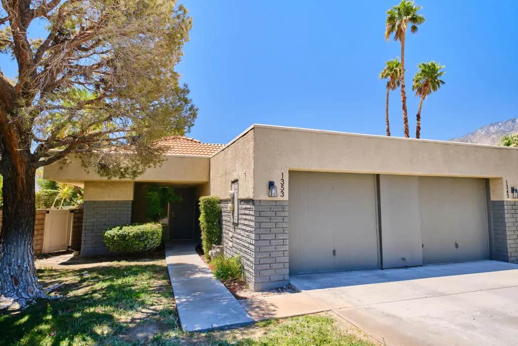 1353 Sunflower Circle N, Palm Springs, CA — listing photo 1