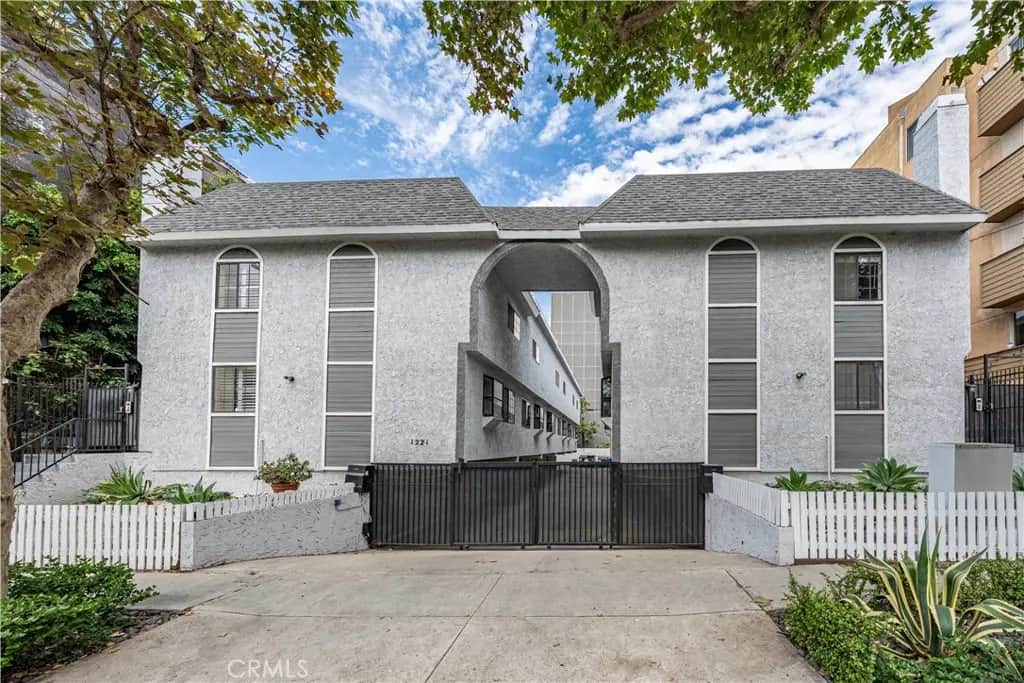 1221 N Sycamore 5, Los Angeles, CA — listing photo 1