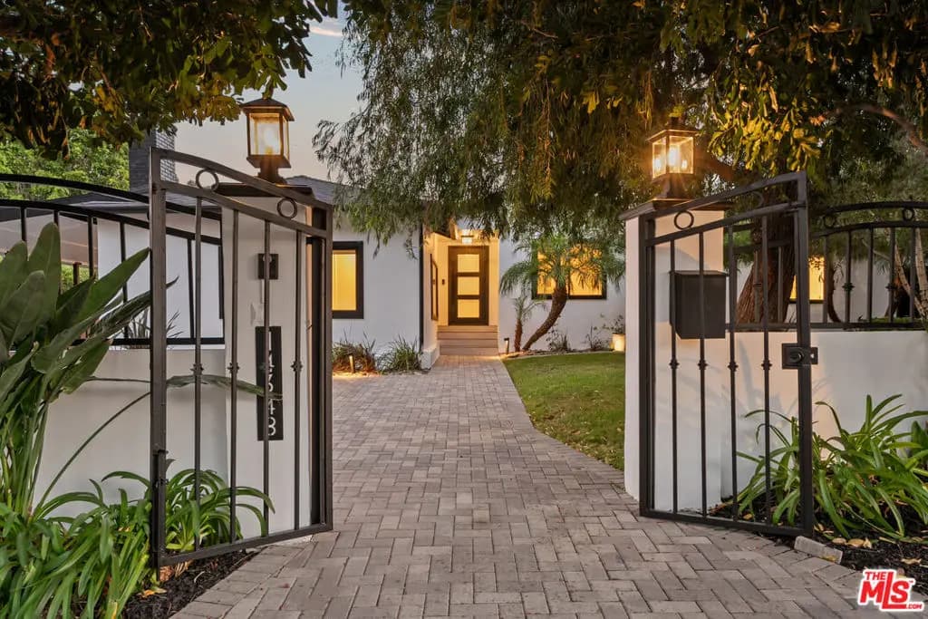 14348 Roblar Place, Sherman Oaks, CA — listing photo 1