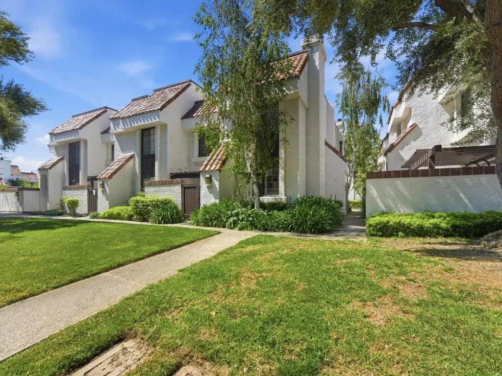 19811 Portal Plaza, Cupertino, CA — listing photo 1