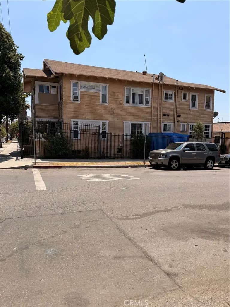 3106 San Marino, Los Angeles, CA — listing photo 1