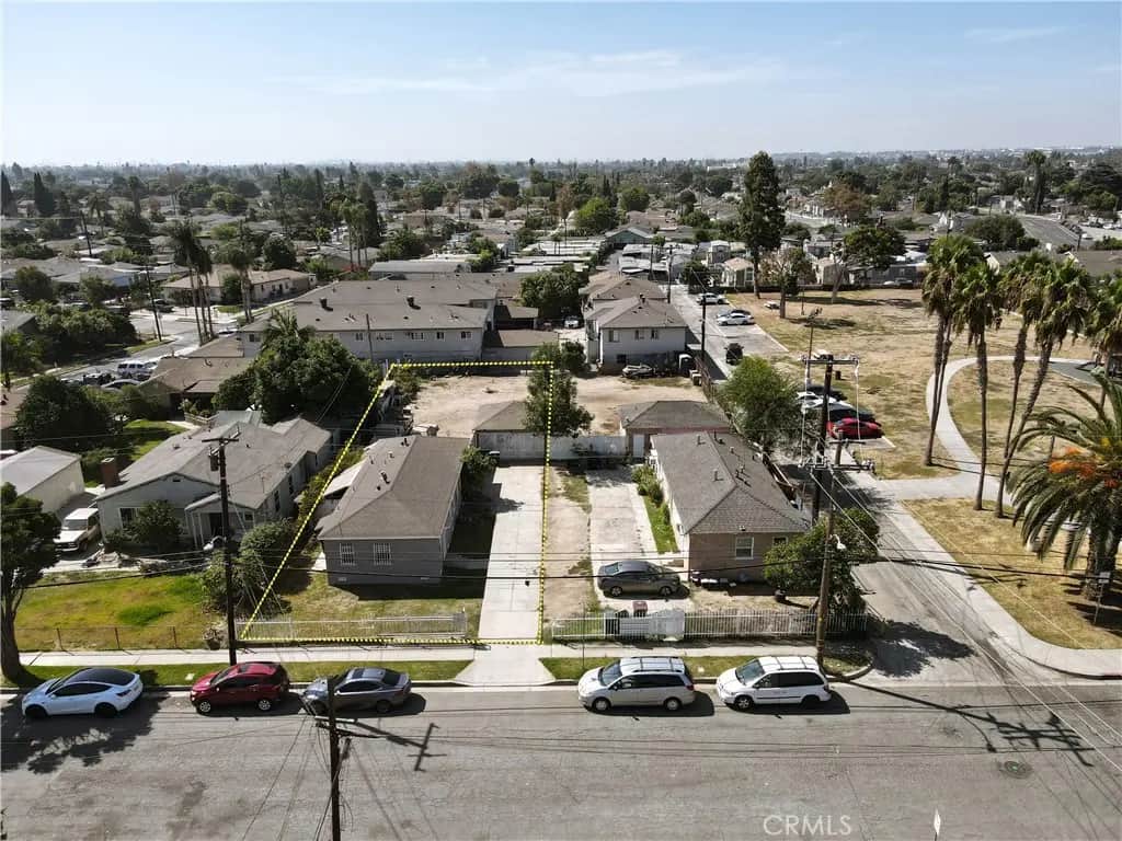 804 E Oaks, Compton, CA — listing photo 1