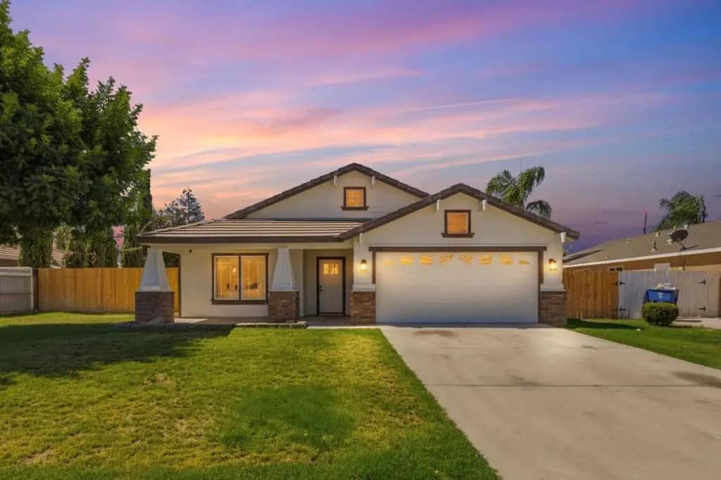 3709 Harris Road, Bakersfield, CA — listing photo 1