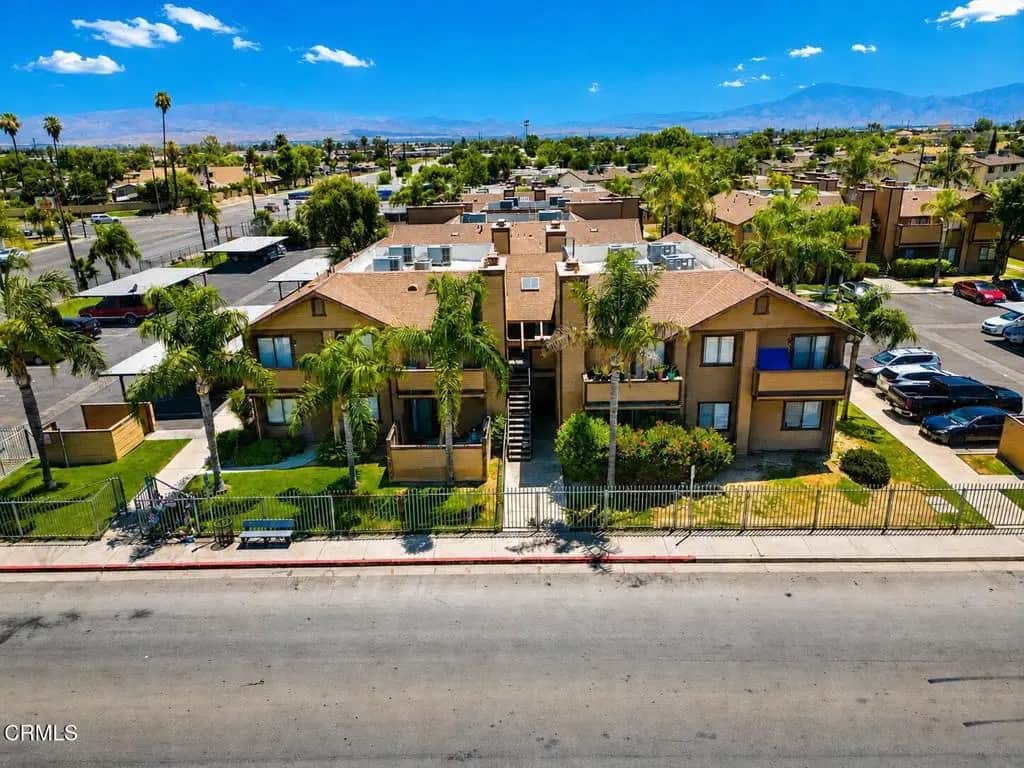 701 Planz Road, Bakersfield, CA — listing photo 1