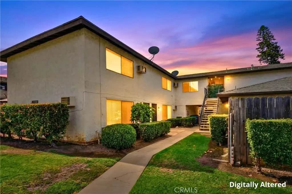 160 Greentree 2, La Habra, CA — listing photo 1