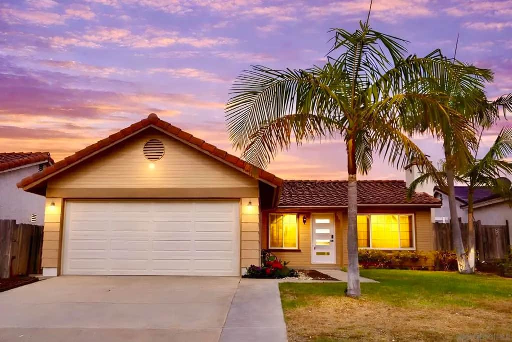 10385 Cheviot, San Diego, CA — listing photo 1