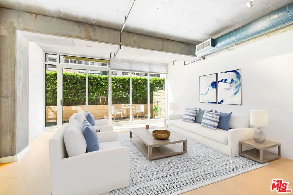 645 W 9th Street 237, Los Angeles, CA — listing photo 1