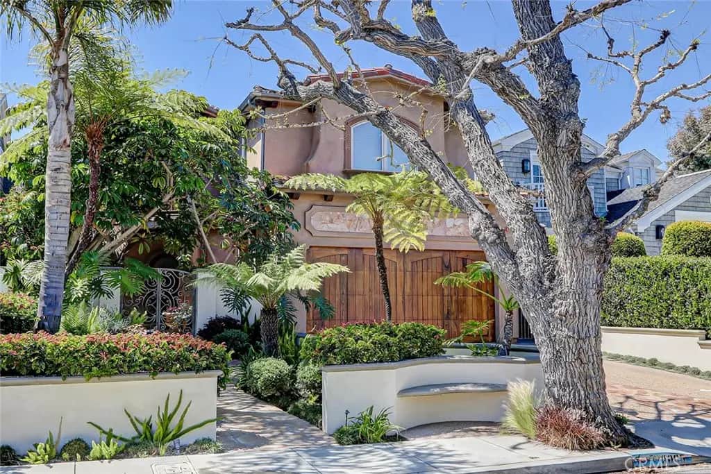 3005 N Poinsettia Avenue, Manhattan Beach, CA — listing photo 1