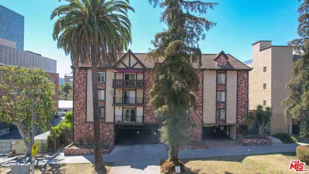 525 La Fayette Park Place 115, Los Angeles, CA — listing photo 1