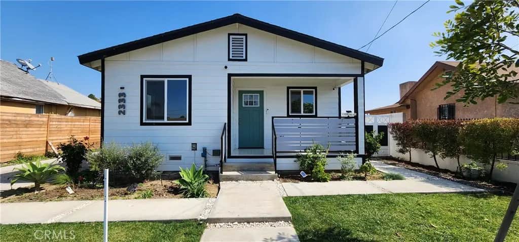 2333 Evergreen Street, Santa Ana, CA — listing photo 1