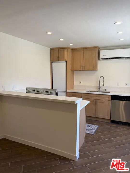 64285 Spyglass Avenue 16, Desert Hot Springs, CA — listing photo 1