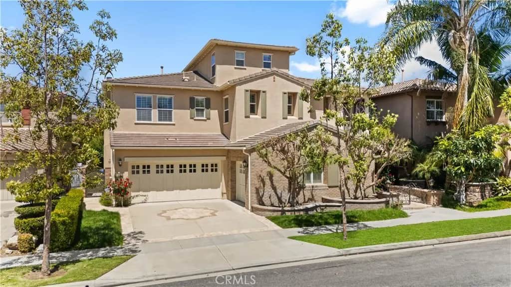 29 Antique Rose, Irvine, CA — listing photo 1