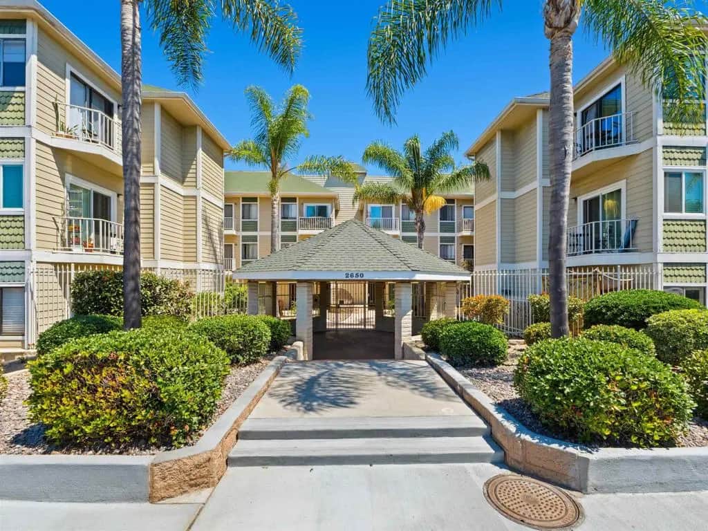 2650 Broadway 107, San Diego, CA — listing photo 1