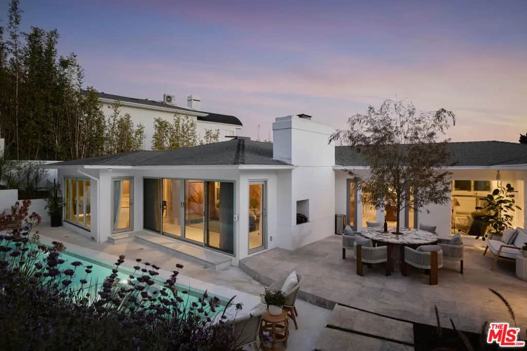 867 Berkeley Street, Santa Monica, CA — listing photo 1