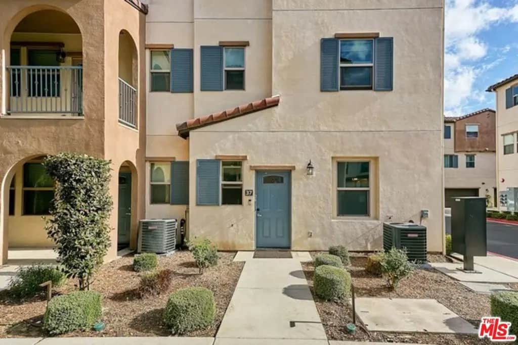 9831 Alburtis Avenue 37, Santa Fe Springs, CA — listing photo 1
