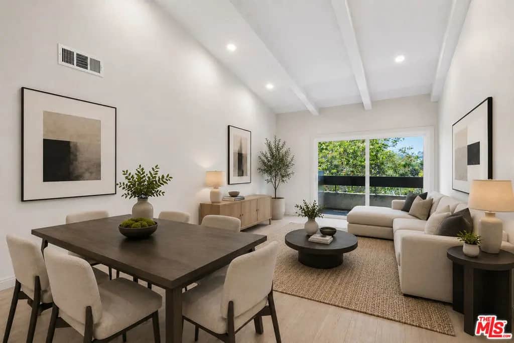 2700 Cahuenga Boulevard E 4313, Los Angeles, CA — listing photo 1
