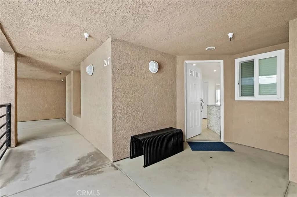1200 Pacific Coast Highway 217, Huntington Beach, CA — listing photo 1
