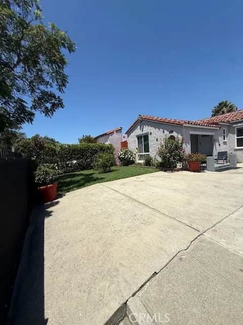 517 W 110th, Los Angeles, CA — listing photo 1