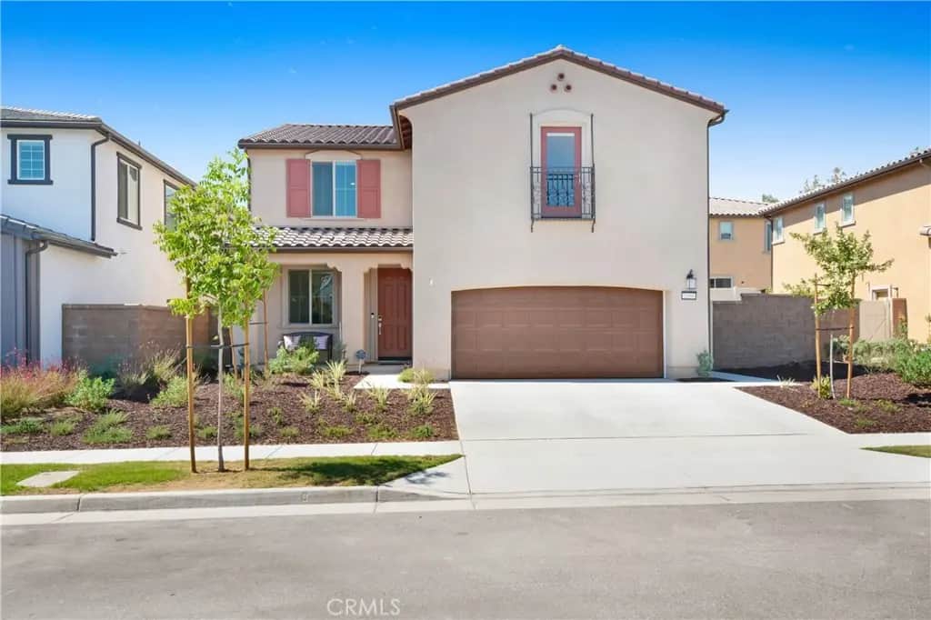 2269 Stelamar, Corona, CA — listing photo 1