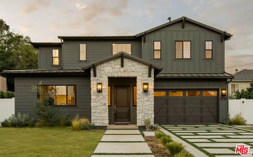 11729 Hartsook Street, Valley Village, CA — listing photo 1