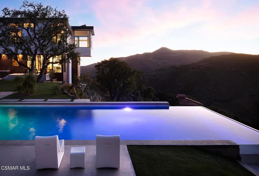12530 Stagecoach Road, Malibu, CA — listing photo 1