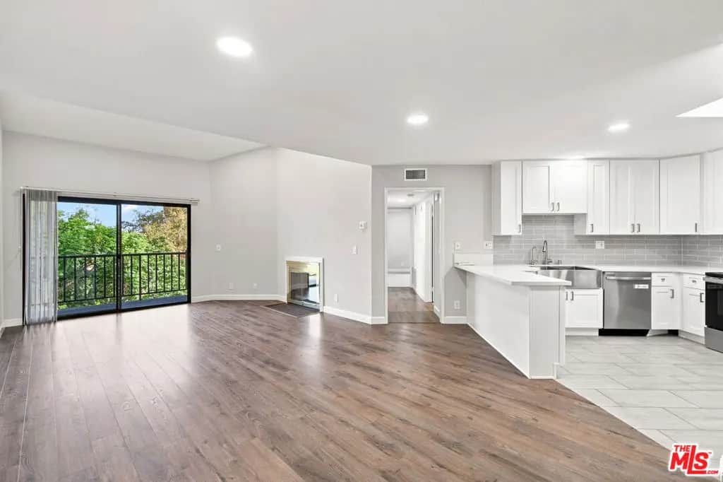 4210 Via Arbolada 304, Los Angeles, CA — listing photo 1