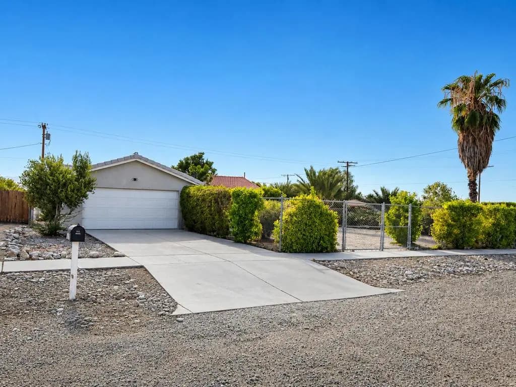 2799 Jester Avenue, Thermal, CA — listing photo 1