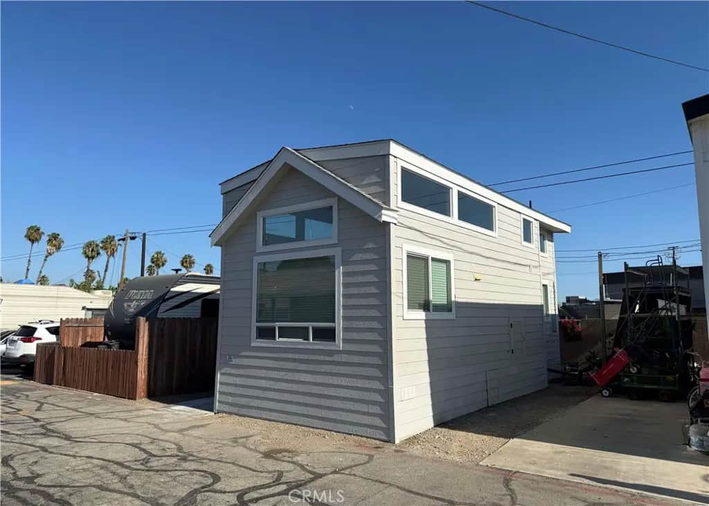 2548 Peck Road 12, Monrovia, CA — listing photo 1
