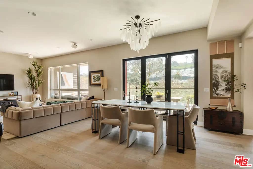 12765 Bluff Creek Drive 1, Los Angeles, CA — listing photo 1