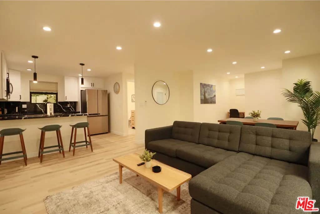 918 N San Vicente Boulevard E, West Hollywood, CA — listing photo 1
