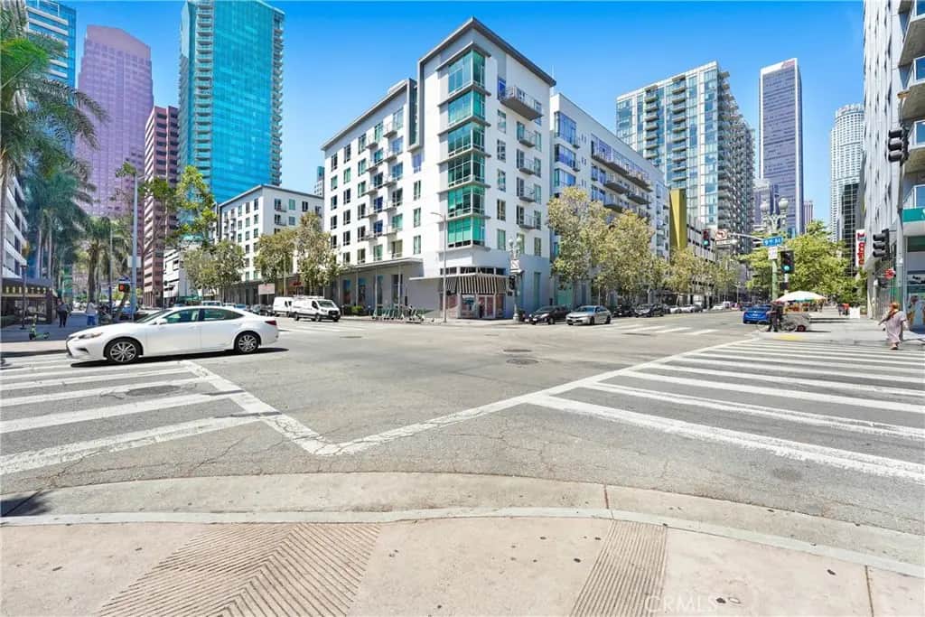 645 W 9th Street 314, Los Angeles, CA — listing photo 1