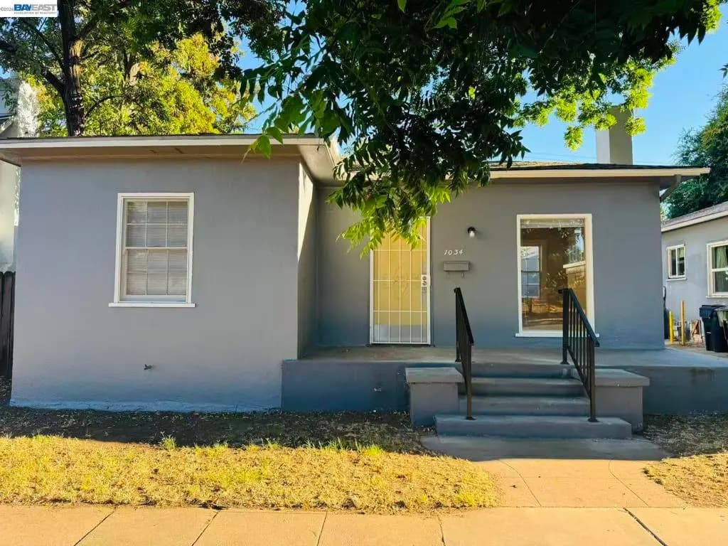 1034 x st, Sacramento, CA — listing photo 1